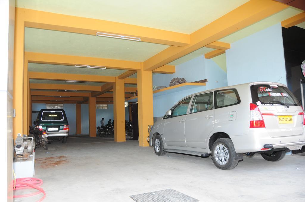 Hotel Rathnavel Towers Chennai Exterior photo